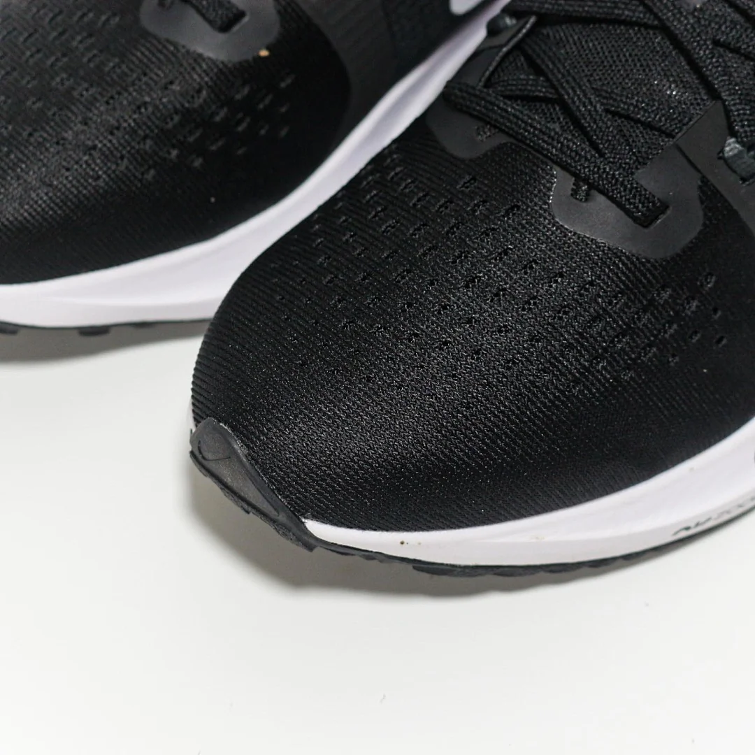 Nike Air Zoom Vomero 15 – replica sneakers size 36/37/38/39/40/41/42/43/44/45