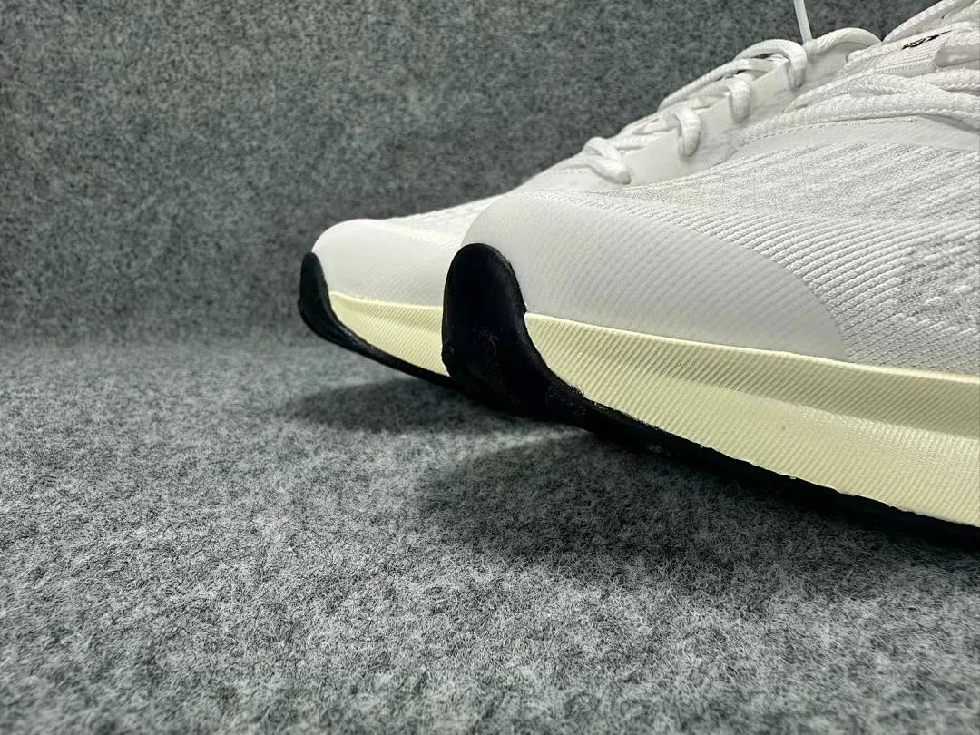 Nike Journey Run – replica sneakers size 36/37/38/39/40/41/42/43/44/45
