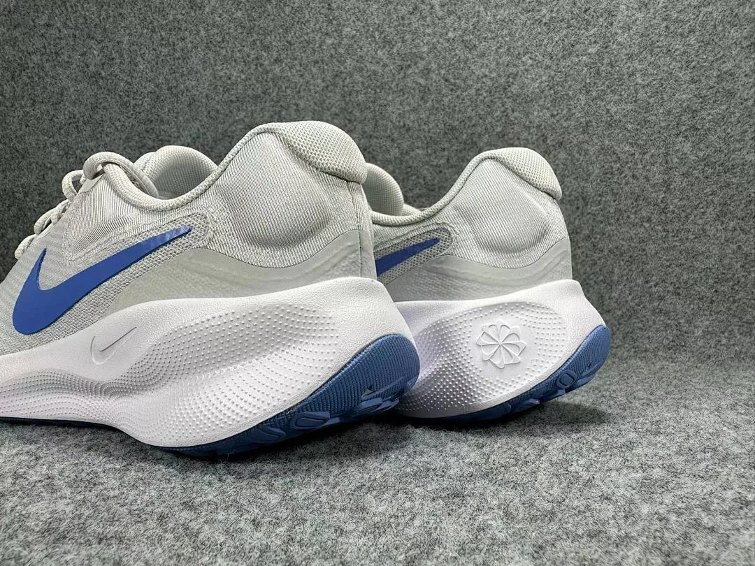Nike Revolution 7 – replica sneakers size 36/37/38/39/40