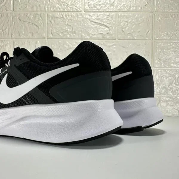 Nike Run Swift 3 – replica sneakers size 39/40/41/42/43/44/45