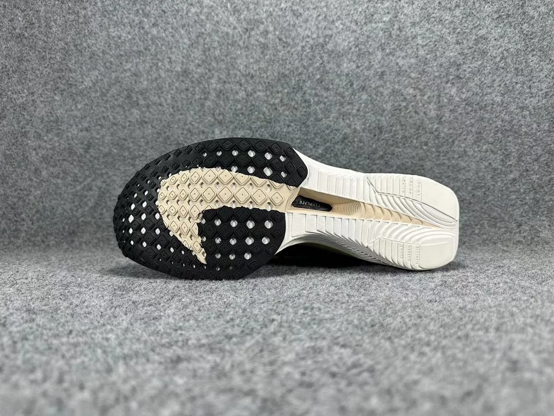 Nike ZoomX Vaporfly Next% 3 – replica sneakers size 39/40/41/42/43/44/45