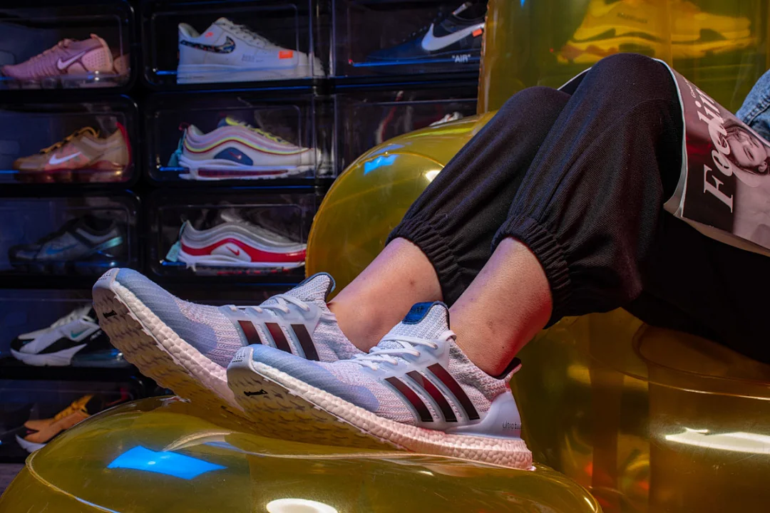 Adidas Ultraboost 4.0 Game of Thrones – replica sneakers size 39/39.5/40/40.5/41/41.5/42/42.5/43/43.5/44/44.5/45