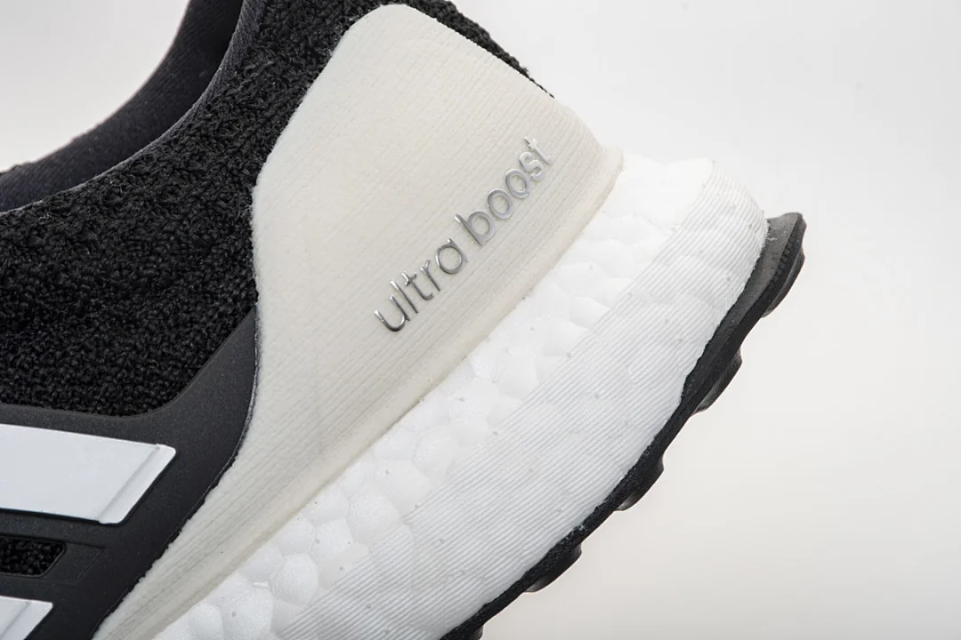 Adidas Ultraboost 4.0 – replica sneakers size 39/39.5/40/40.5/41/41.5/42/42.5/43/43.5/44/44.5/45/45.5/46