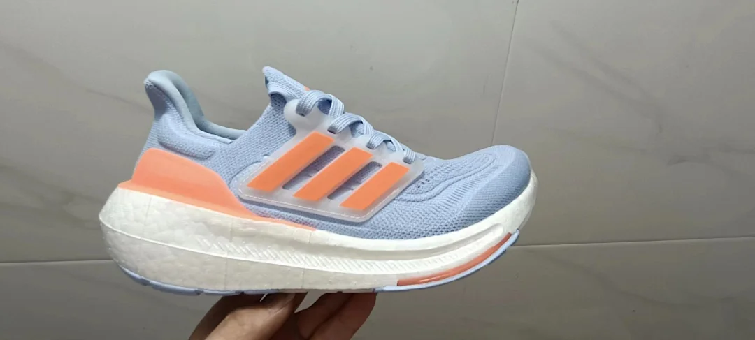 Adidas Ultraboost Light 2023 – replica sneakers size 36/37/38/39/40
