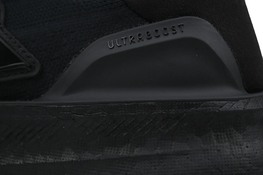 Adidas Ultraboost 5 – replica sneakers size 36/37/38/39/40/41/42/43/44/45/46/47/48