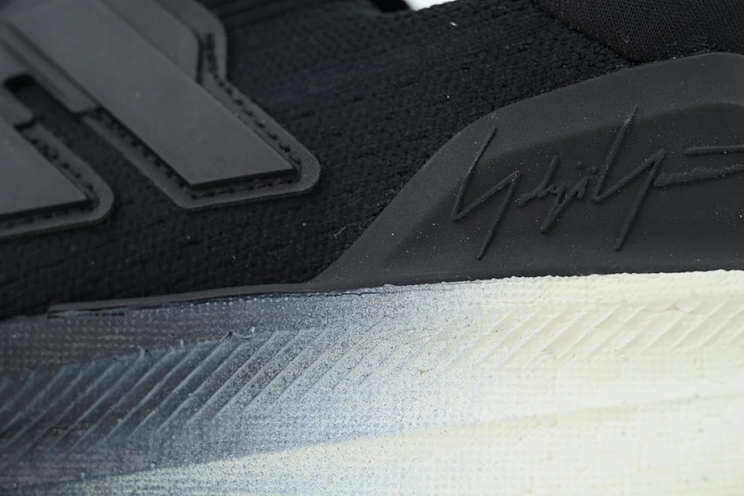 Adidas Y-3 Ultraboost 5 – replica sneakers size