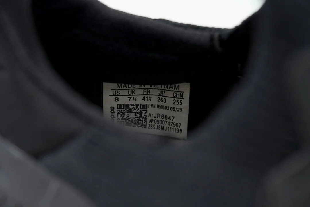 Adidas Y-3 Ultraboost 5 – replica sneakers size