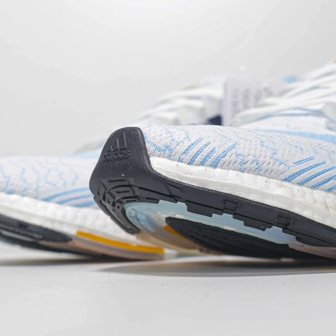 Adidas Ultraboost 7.0 – replica sneakers size 39/40/41/42/43/44/45