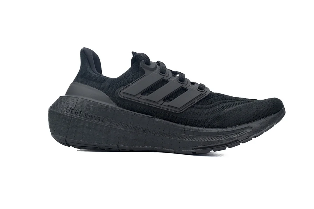 Adidas Y-3 Ultraboost Light – replica sneakers size 39/40/41/42/43/44/45/46/47/48