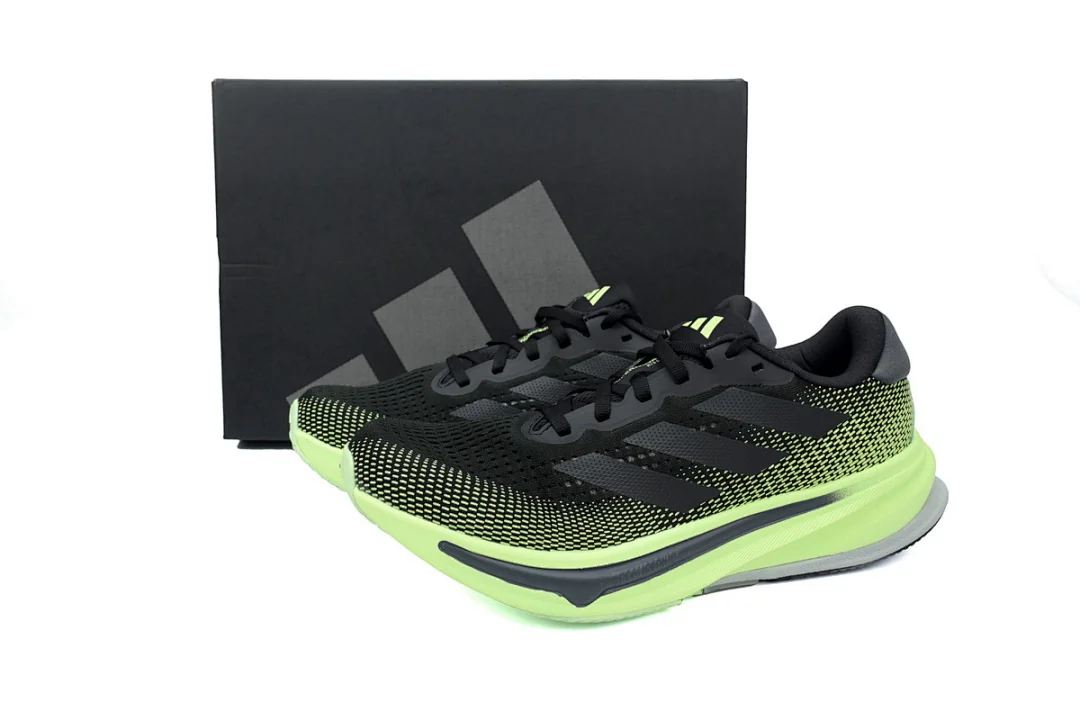 Adidas Ultraboost Running Shoes – replica sneakers size 36/37/38/39/40/41/42/43/44/45
