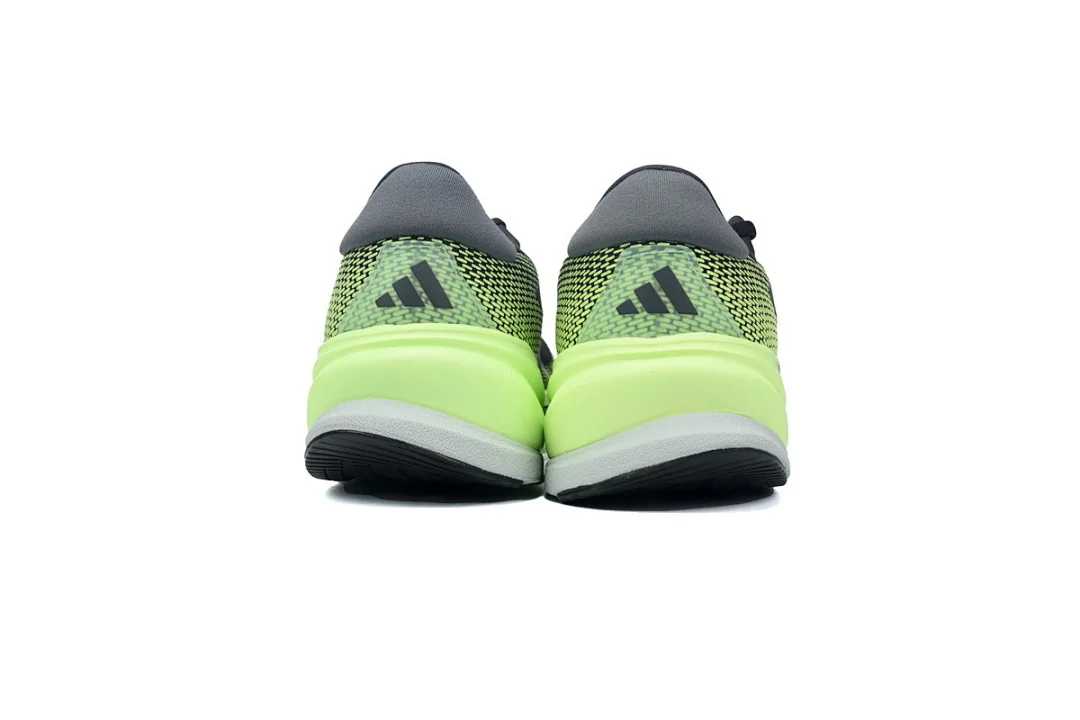 Adidas Ultraboost Running Shoes – replica sneakers size 36/37/38/39/40/41/42/43/44/45
