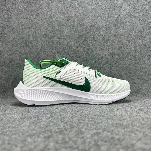 Nike Air Zoom Pegasus 40 – replica sneakers size 39/40/41/42/43/44/45/46