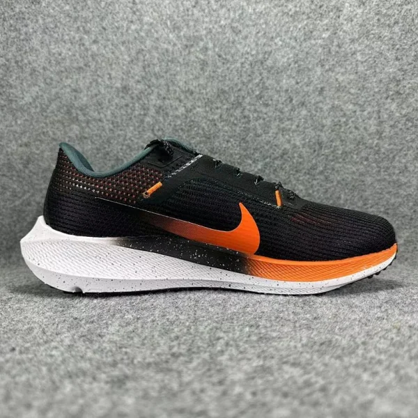 Nike Air Zoom Pegasus 40 – replica sneakers size 39/40/41/42/43/44/45/46