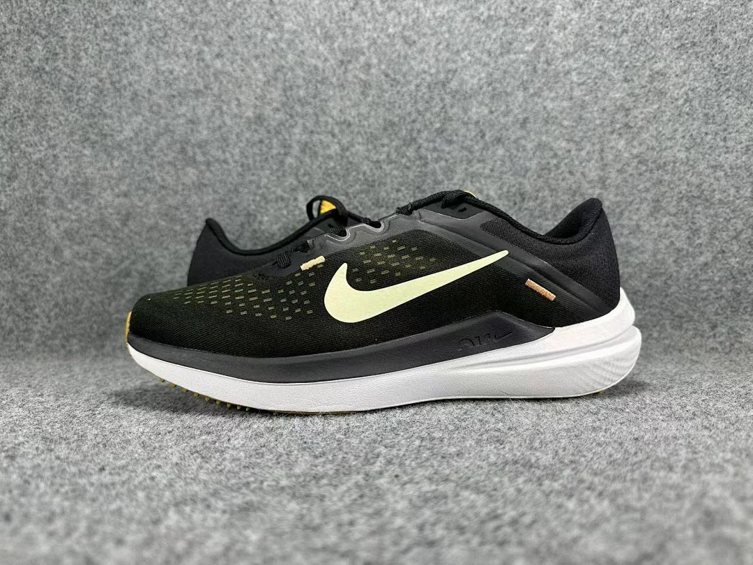 Nike Air Winflo 10 – replica sneakers size 39/40/41/42/43/44/45/46