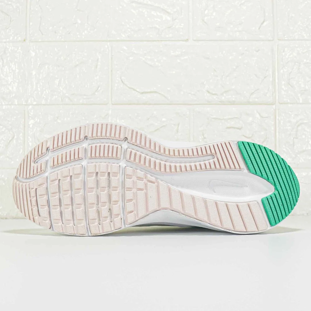 Nike QUEST 4 – replica sneakers size 36/37/38/39/40