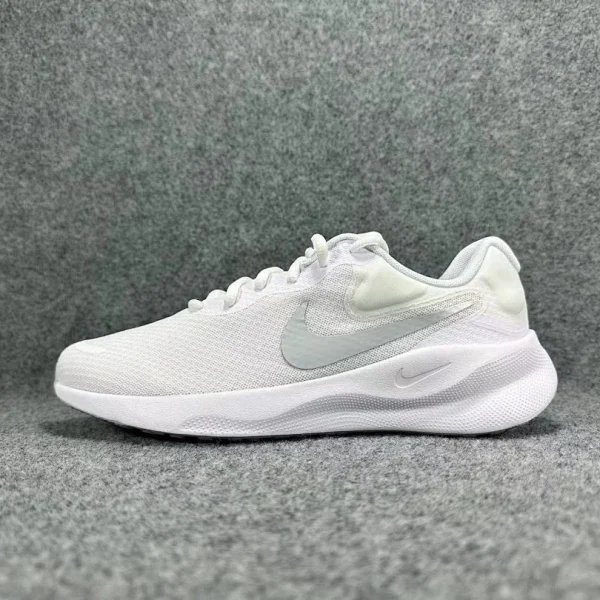 Nike Revolution 7 – replica sneakers size 39/40/41/42/43/44/45