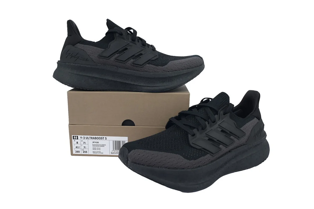Adidas Y-3 Ultraboost 5 – replica sneakers size 39/40/41/42/43/44/45
