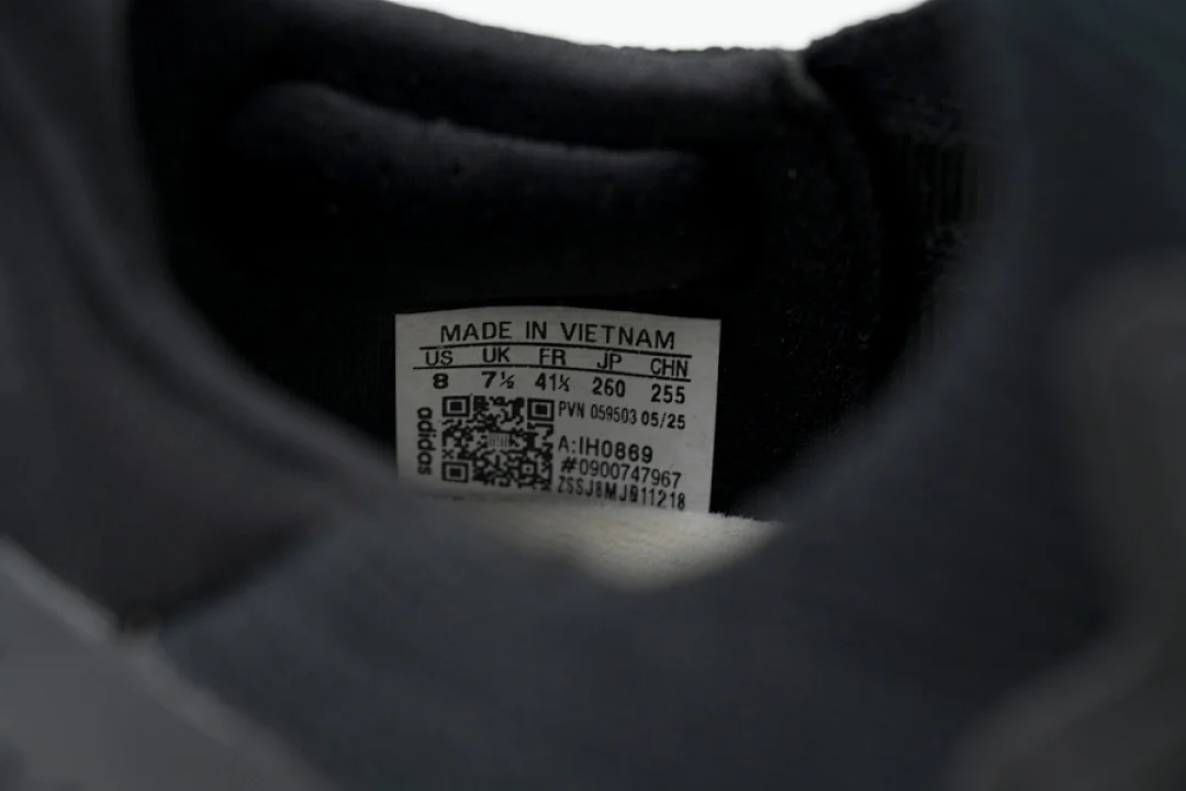 Adidas Ultraboost 5 'Triple Black Beige' #IH0869 – replica sneakers size 39/40/41/42/43/44/45