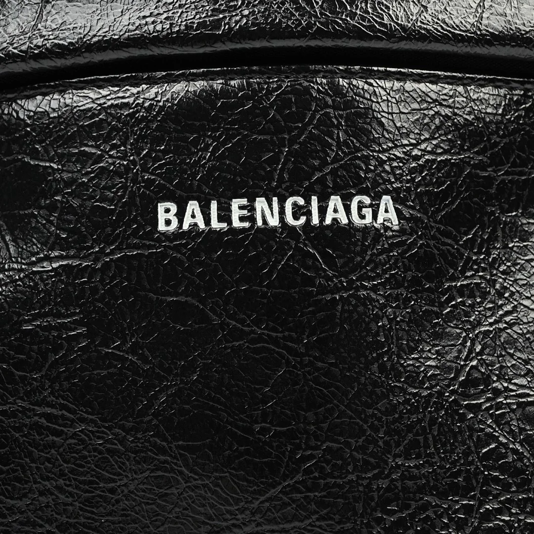 Balenciaga Backpack – replica sneakers size 39/40/41/42/43/44/45